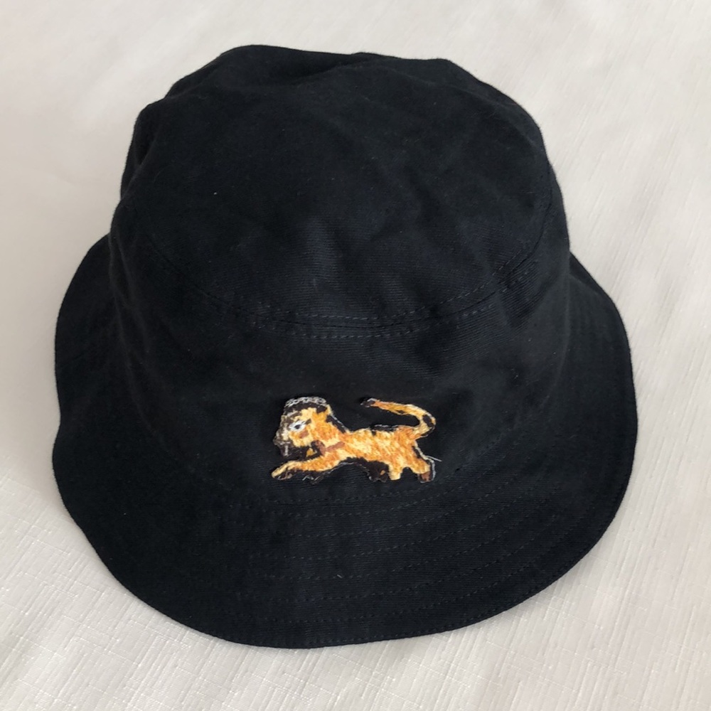 Christian Dior  Reversible Bucket Hat - Picture 5 of 6